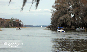 Palm Gardens Restaurant and Marina boat rental operation on Tavares, FL 3