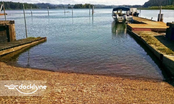 Darlings Marina & Resort boat rental operation on Florence, OR 7