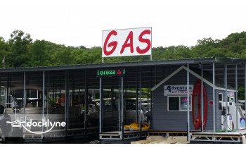 Adventure Boat Rentals - Sunset Beach boat rental operation on Osage Beach, MO 3