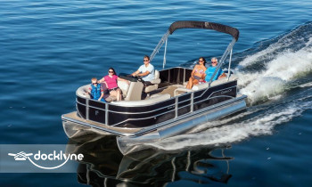 Tidewater Boat Rentals boat rental operation on Galveston, TX 1