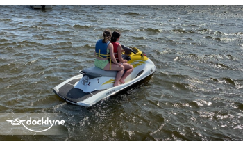 Charlies Trivillage Watersports boat rental operation on Rodanthe, NC 3