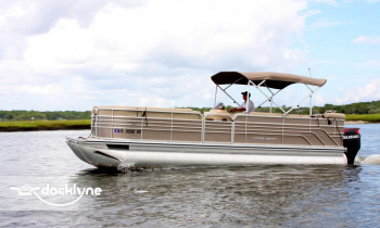 Amelia Island Boat Club boat rental operation on Fernandina Beach, , FL 1