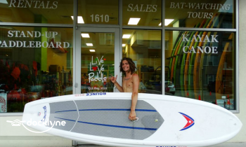 Live Love Paddle boat rental operation on Austin, TX 4