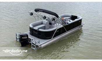 Duckys Boat Rental boat rental operation on Gainesville, GA 1