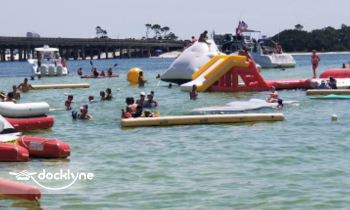 Crab Island Boat Rentals boat rental operation on Destin, FL 3