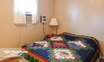 Blue Waters Resort on Bull Shoals Lake boat rental operation on Protem, MO 2