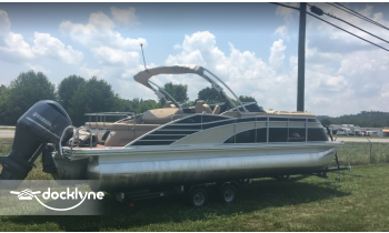 Boat Mart boat rental operation on Guntersville, AL 6