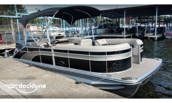 Boat Mart boat rental operation on Guntersville, AL 7