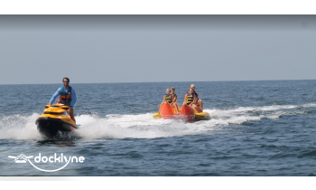 Ike's Parasail boat rental operation on Gulf Shores, AL 1