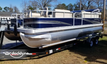 Beach Paddlesports boat rental operation on Pensacolax, FL 2