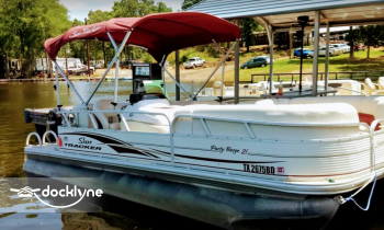 Lake O' The Pines Boat Rental boat rental operation on Avingerx, TX 1