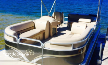 Bellaire Pontoon Rental - Bellaire boat rental operation on Bellaire, MI 6