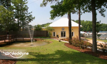 Highland Pines Resort and Marina boat rental operation on Lagrange, GA 1