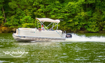 M & M Watercraft Rentals boat rental operation on Sunrise Beach, MO 3
