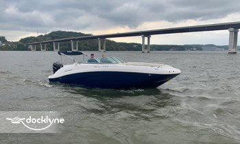 M & M Watercraft Rentals boat rental operation on Sunrise Beach, MO 6