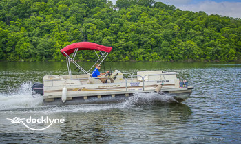 M & M Watercraft Rentals boat rental operation on Sunrise Beach, MO 4