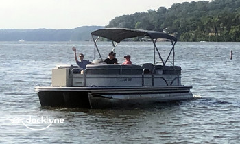 M & M Watercraft Rentals boat rental operation on Sunrise Beach, MO 2