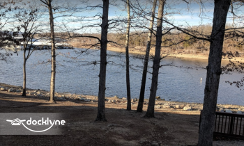 Vickery Resort boat rental operation on Hollister, MO 1