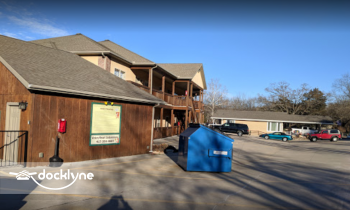 Vickery Resort boat rental operation on Hollister, MO 7