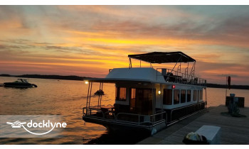 Lanier Boat Charter boat rental operation on Flowery Branch, GA 2