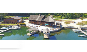 LaPrade's Marina boat rental operation on Clarkesville, GA 3