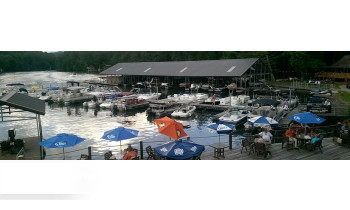LaPrade's Marina boat rental operation on Clarkesville, GA 4