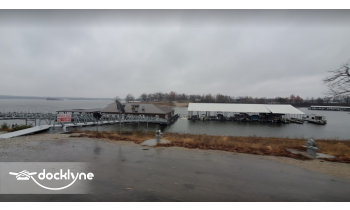 Harbor Marina boat rental operation on Hermitage, MO 1