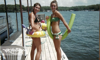 Bikini Pier boat rental operation on Sunrise Beach, MO 4