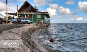 KBOS @ Heeia-Kea Small Boat Harbor boat rental operation on Kaneohe, HI 1