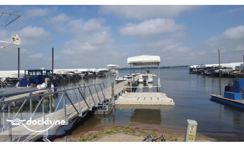 Clear Lake Boats Marina boat rental operation on Clear Lake, IA 5
