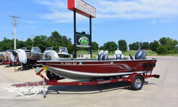 Great Lakes Marine boat rental operation on Spirit Lake, IA 3