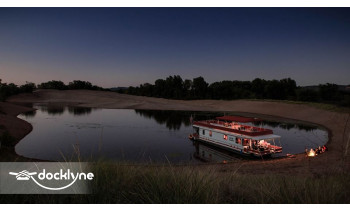 S & S Houseboat Rental boat rental operation on Lansing, IA 4