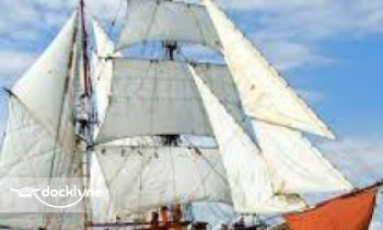 Sapphire. boat rental operation on Daytona Beach, FL 1