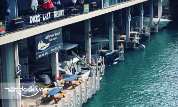 Chicago Electric Boat Company boat rental operation on Chicago, IL 3