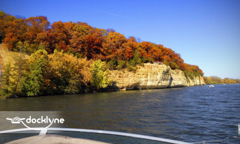 Starved Rock Marina boat rental operation on Ottawa, IL 3
