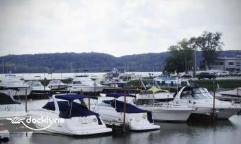 Starved Rock Marina boat rental operation on Ottawa, IL 2