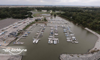 West Access Marina boat rental operation on Carlyle, IL 1