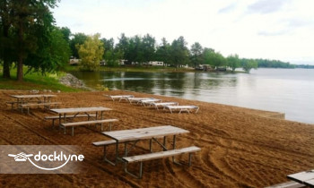 Big Bear Resort boat rental operation on Benton, KY 1