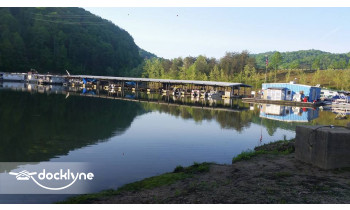 Cave Run Marina boat rental operation on Morehead, KY 2