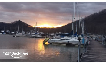 Cave Run Marina boat rental operation on Morehead, KY 3