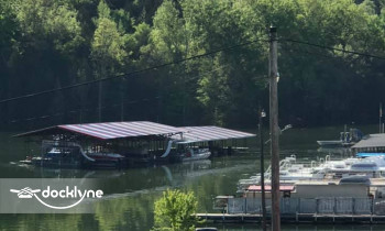 Hendricks Creek Resort boat rental operation on Burkesville, KY 5