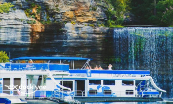 State Dock Marina boat rental operation on Jamestown, KY 4