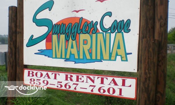 Smugglers Cove Marina boat rental operation on Warsaw, KY 8