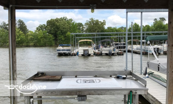 Whispering Oaks on Kentucky Lake boat rental operation on Benton, KY 6