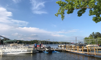 Whispering Oaks on Kentucky Lake boat rental operation on Benton, KY 4