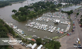 Mississippi Parkside Marina boat rental operation on Wabasha, MN 2