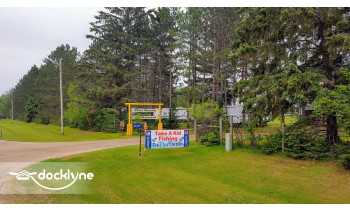 Pine Beach Resort and Campground boat rental operation on Laporte, MN 2