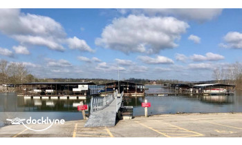 Table Rock Lake Pontoon Rentals @ Baxter Marina boat rental operation on Lampe, MO 4