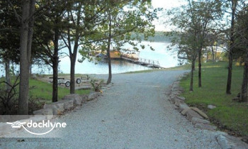 Hide Away Resort boat rental operation on Galena, MO 3