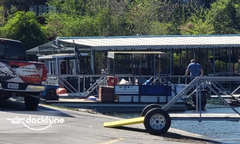 Indian Point Marina boat rental operation on Branson, MO 6